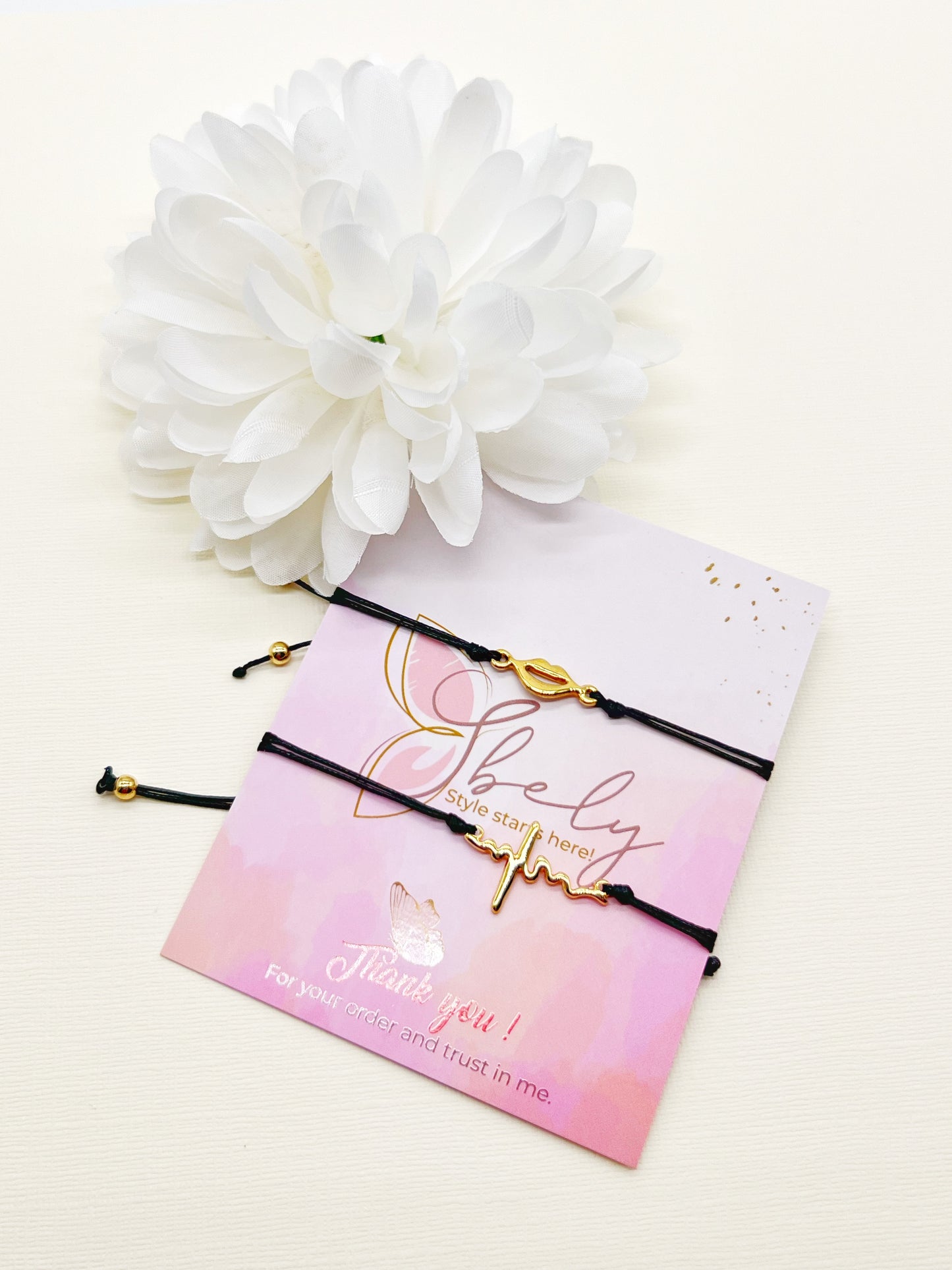 Kiss and heart bracelet duo