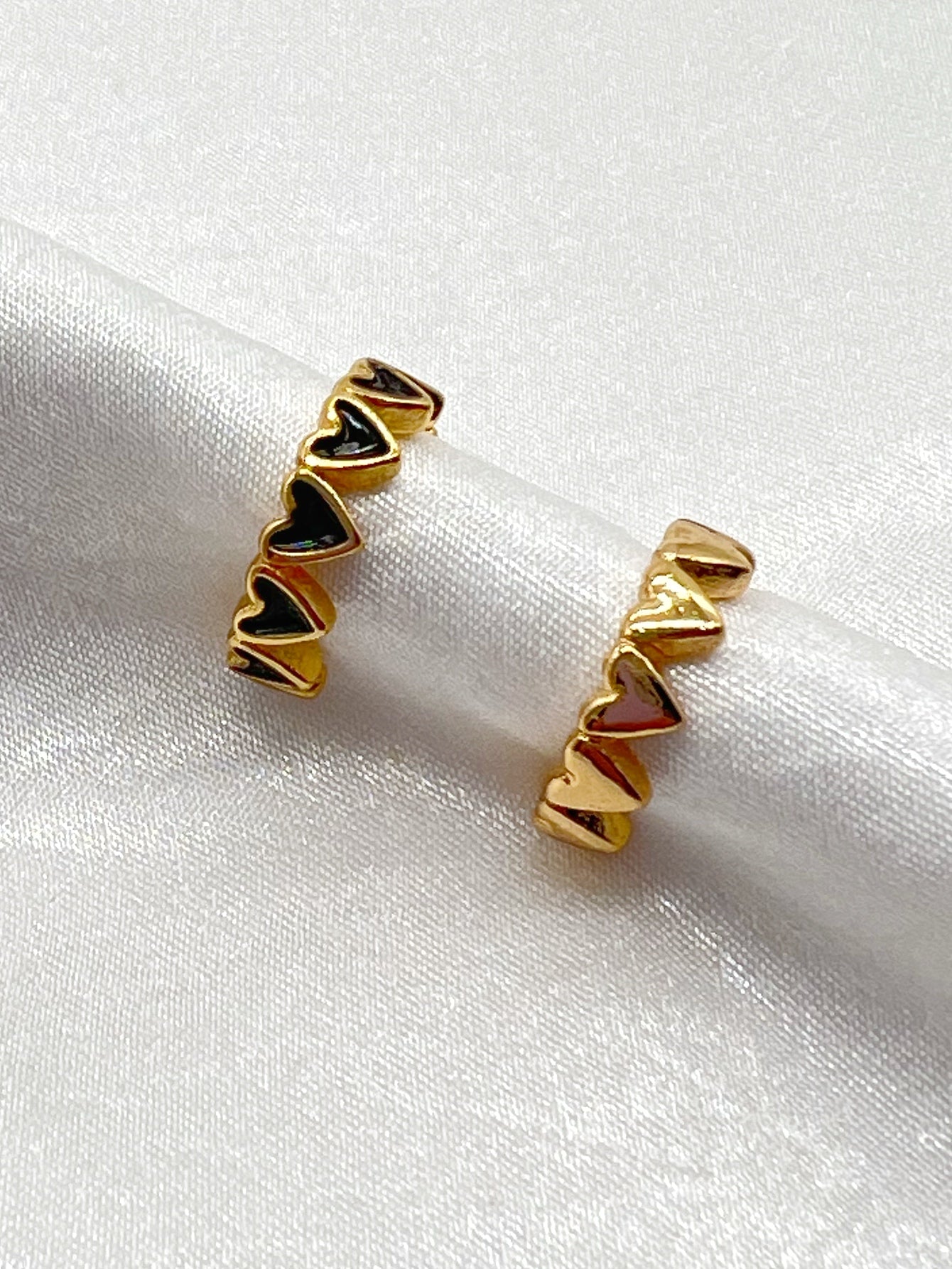 Earcuff heart