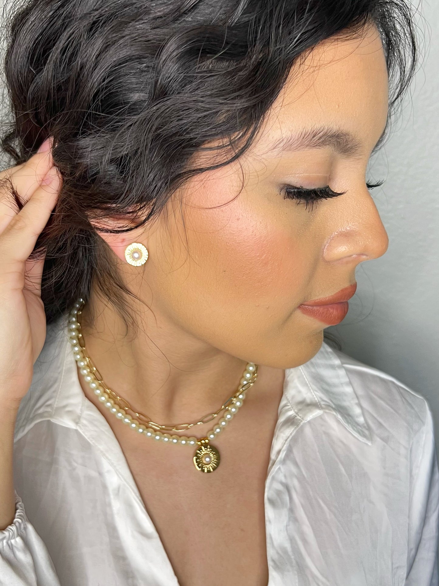 Pearl necklace set
